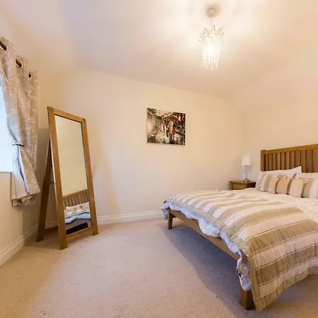 Deighton Country house